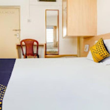 Hotel Rahi Nashik Ngoại thất bức ảnh