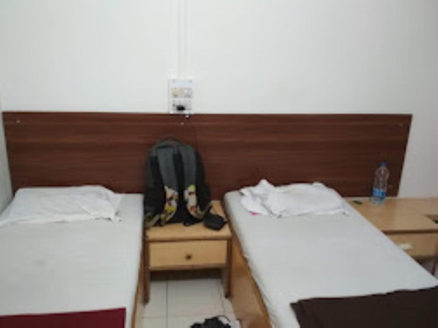 Hotel Rahi Nashik Ngoại thất bức ảnh