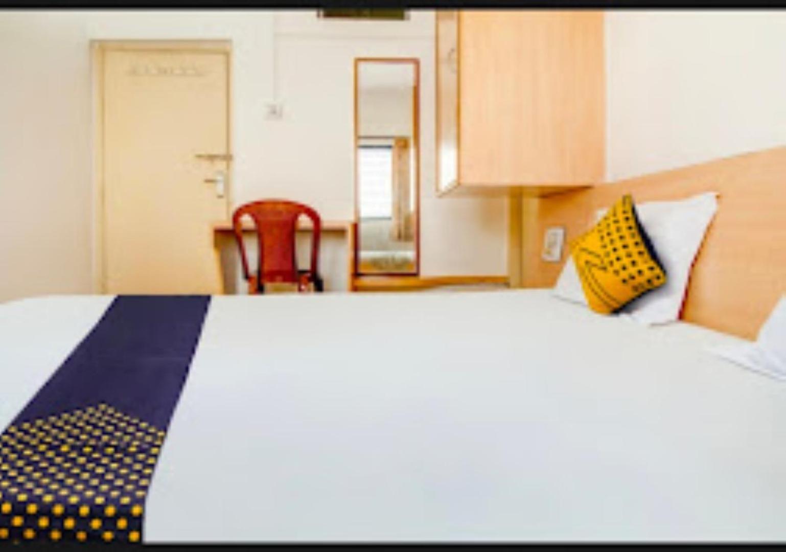 Hotel Rahi Nashik Ngoại thất bức ảnh